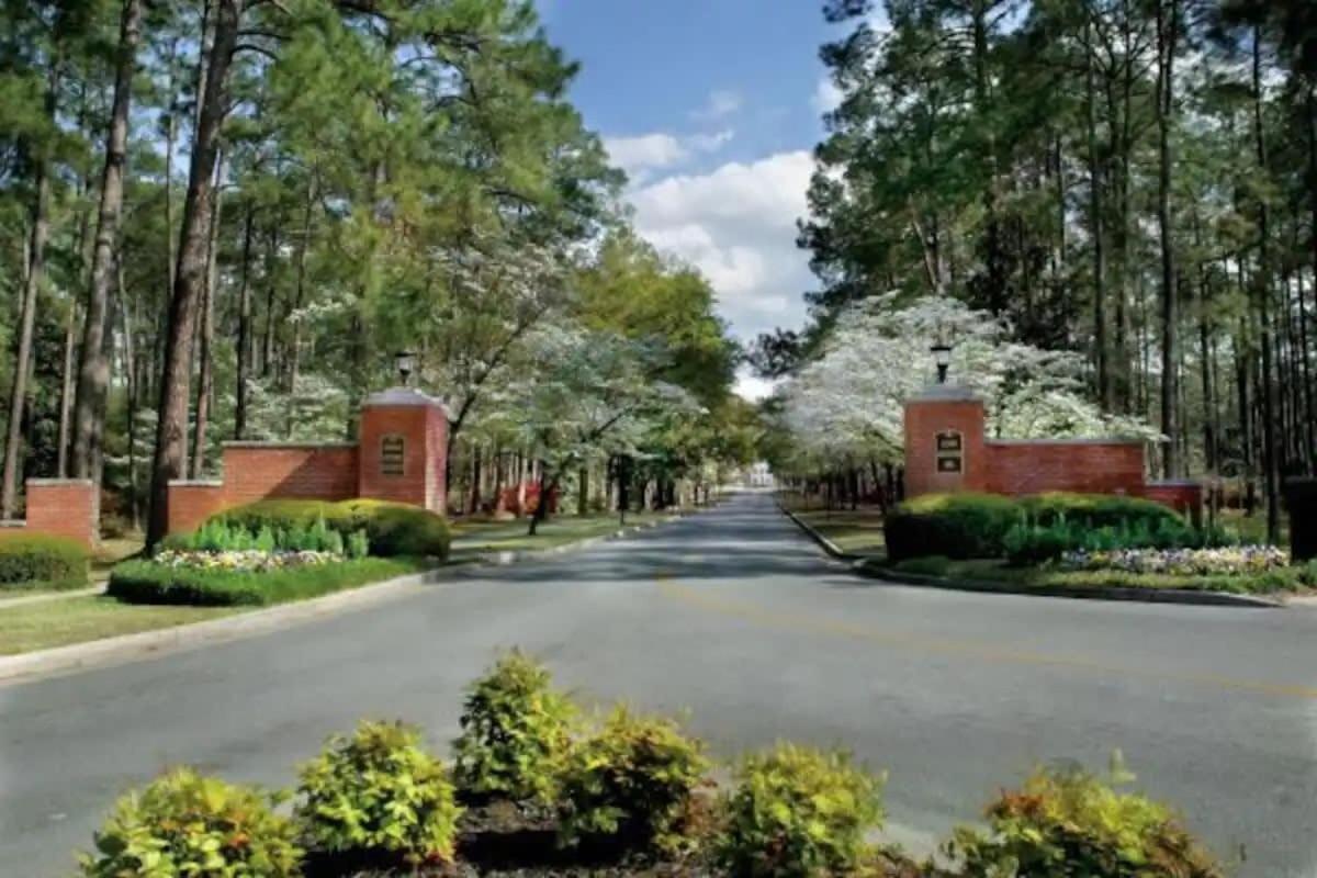 Comfortable Cottage On The Blue Mile - Close To Gsu! Statesboro Luaran gambar